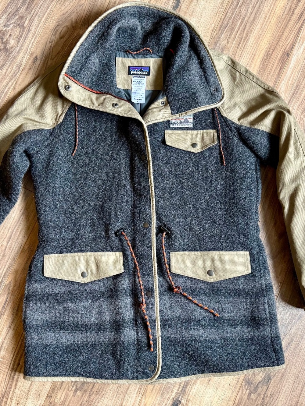 Patagonia Reclaimed Wool Jacket size Large Women’s